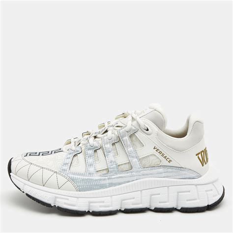 versace sneaker low damen|Versace trigreca low top sneakers.